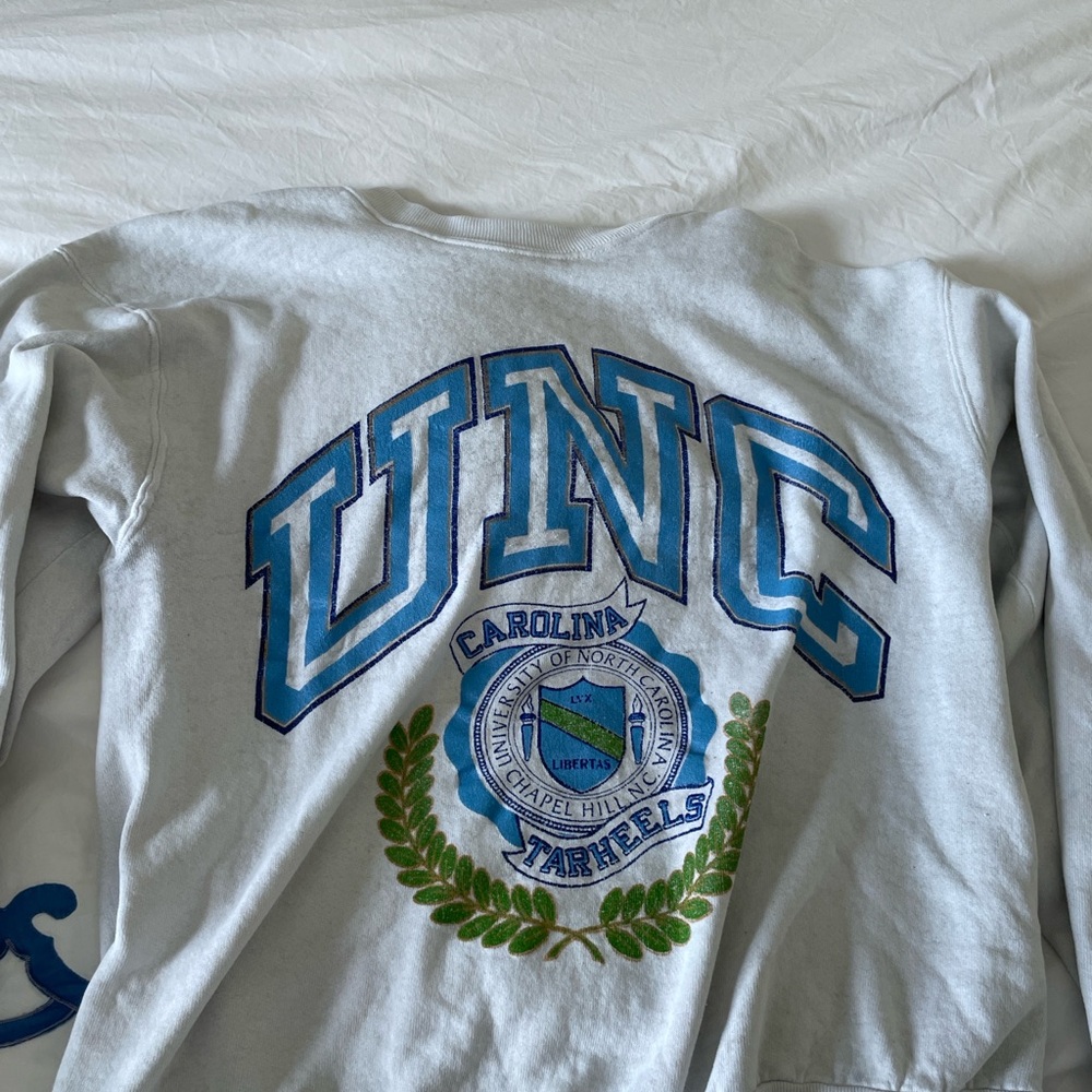 UNC vintage crewneck